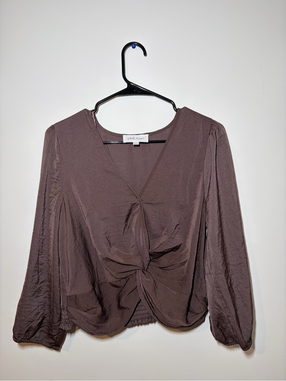 Pink Rose Mocha Twist-Front V-Neck Long Sleeve Blouse